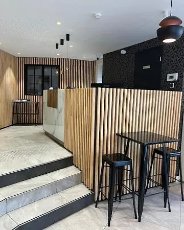 Отель Occitania Centre Matabiau 2*
